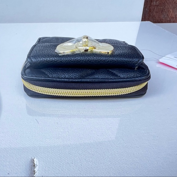 Betsey Johnson Black Quilted Bow Turnlock Zip Clutch Wallet BB15150 - Picture 10 of 10